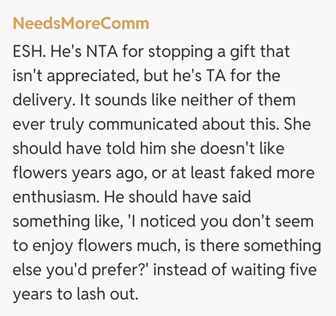 Comentariu de la NeedsMoreComm