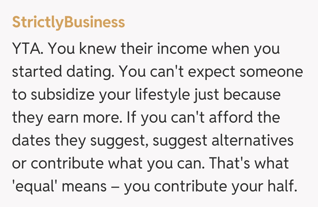 Comentariu de la StrictlyBusiness