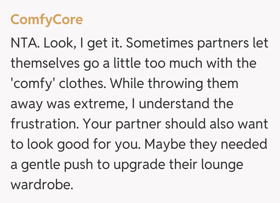 Comentariu de la ComfyCore