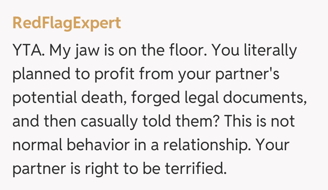 Comentariu de la RedFlagExpert