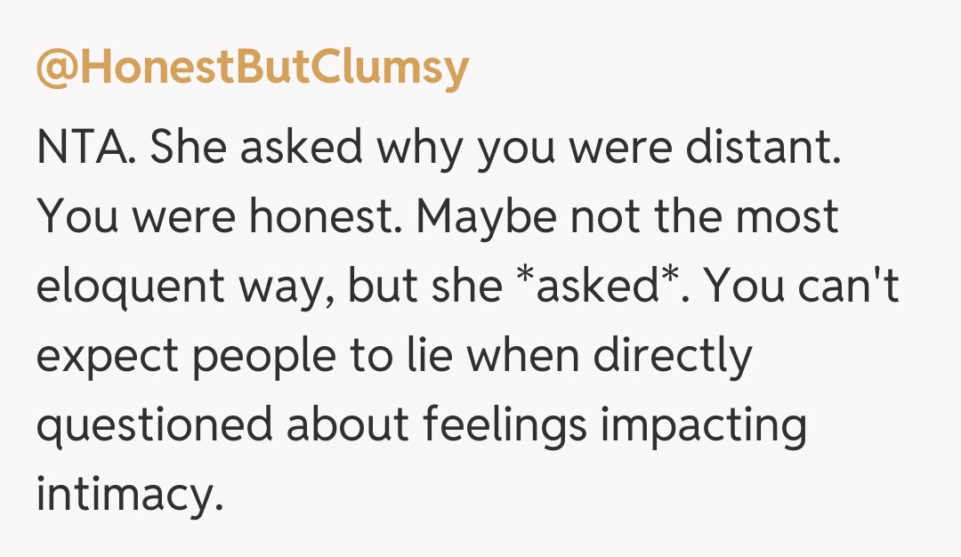 Comentariu de la @HonestButClumsy