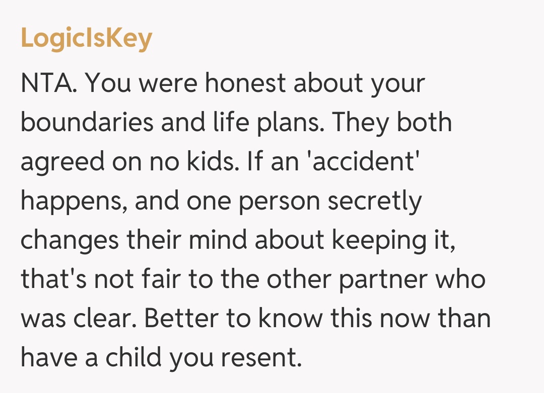 Comentariu de la LogicIsKey